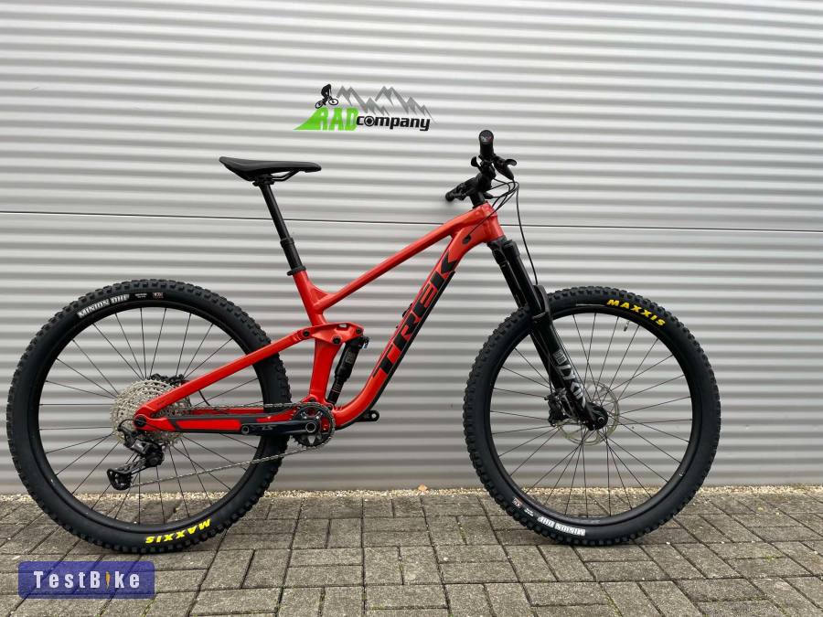 2023 Trek Slash 7 Enduro kerékpár