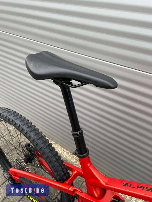 2023 Trek Slash 7 Enduro kerékpár