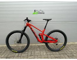 2023 Trek Slash 7 Enduro kerékpár