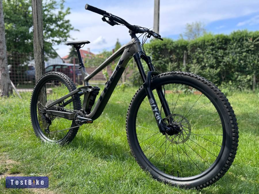 2023 Trek Slash 7 L enduro