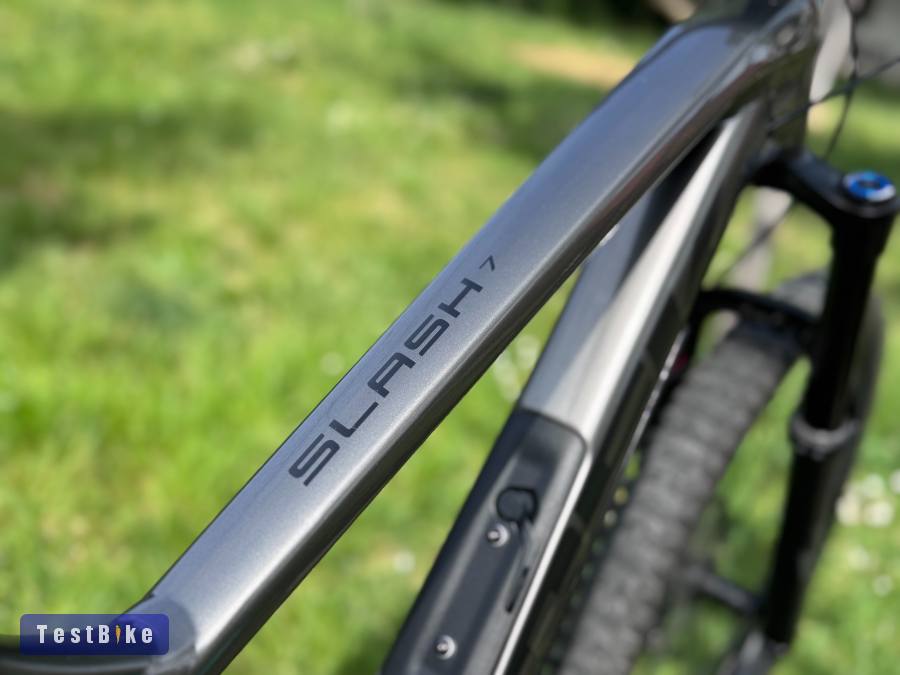 2023 Trek Slash 7 L enduro