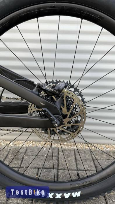 2023 Trek Slash 9.8 GX AXS Enduro Kerékpár