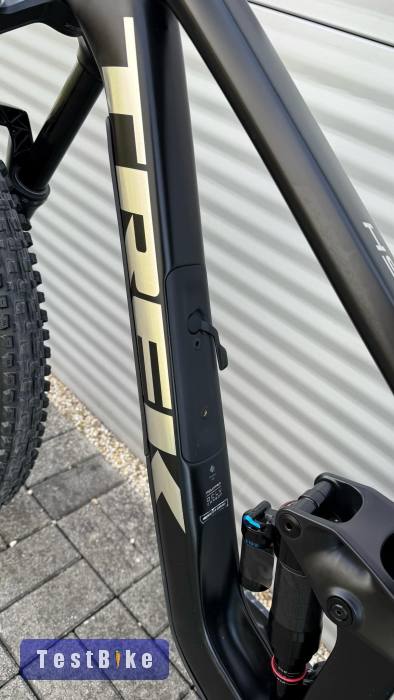 2023 Trek Slash 9.8 GX AXS Enduro Kerékpár