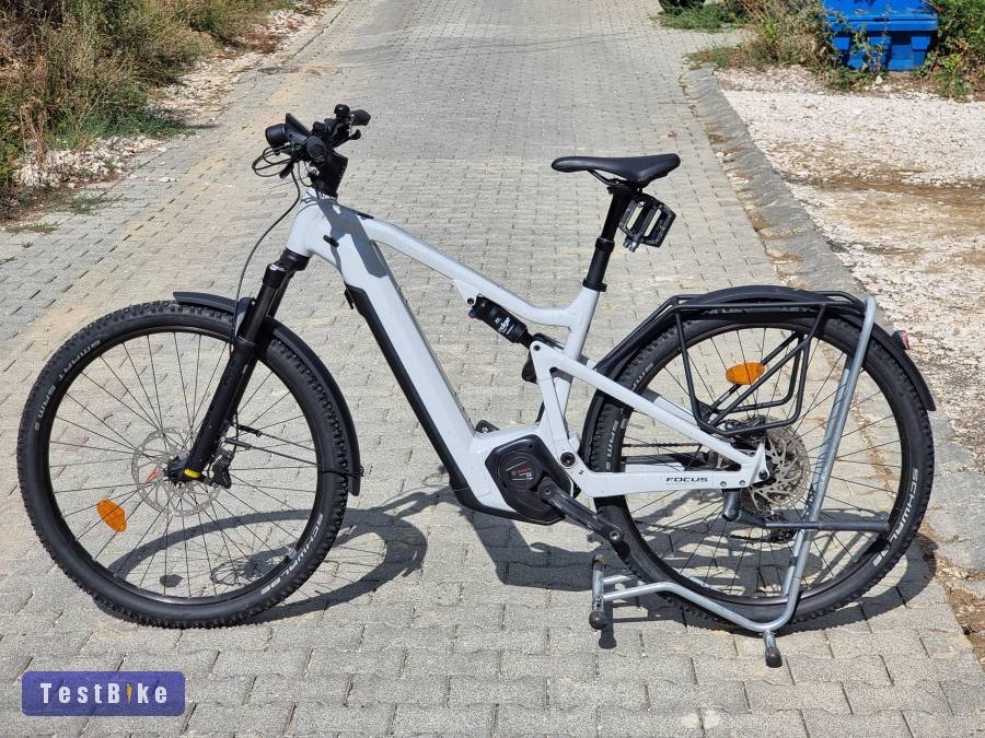 2023Focus Thron 935km Bosch CX 85nm Smart 4 dugattyús fully eMTB
