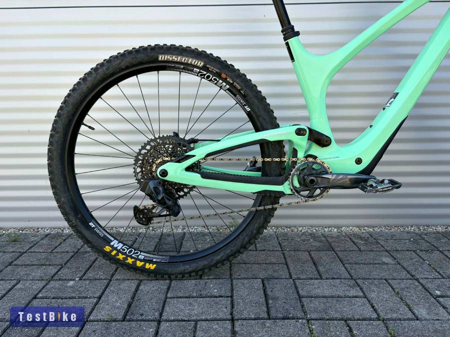 2024 BOLD Unplugged Pro Enduro Kerékpár