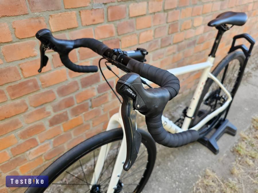 2024-es Marin Gestalt 1 Gravel 2x9 Sora 56 cm (56-52 cm) ela