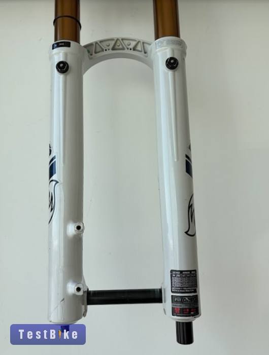 2024 FOX 40 FLOAT FACTORY GRIP 2 203MM 29 Villa