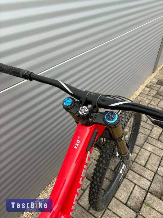 2024 Santa Cruz V10 X01 Carbon CC Downhill kerékpár