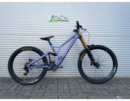 2024 Specialized Demo Race Downhill kerékpár