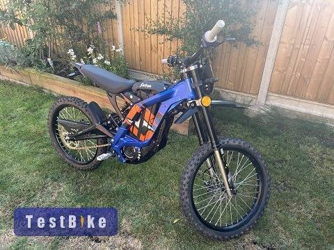 2024 Surron L1e Világoskék
