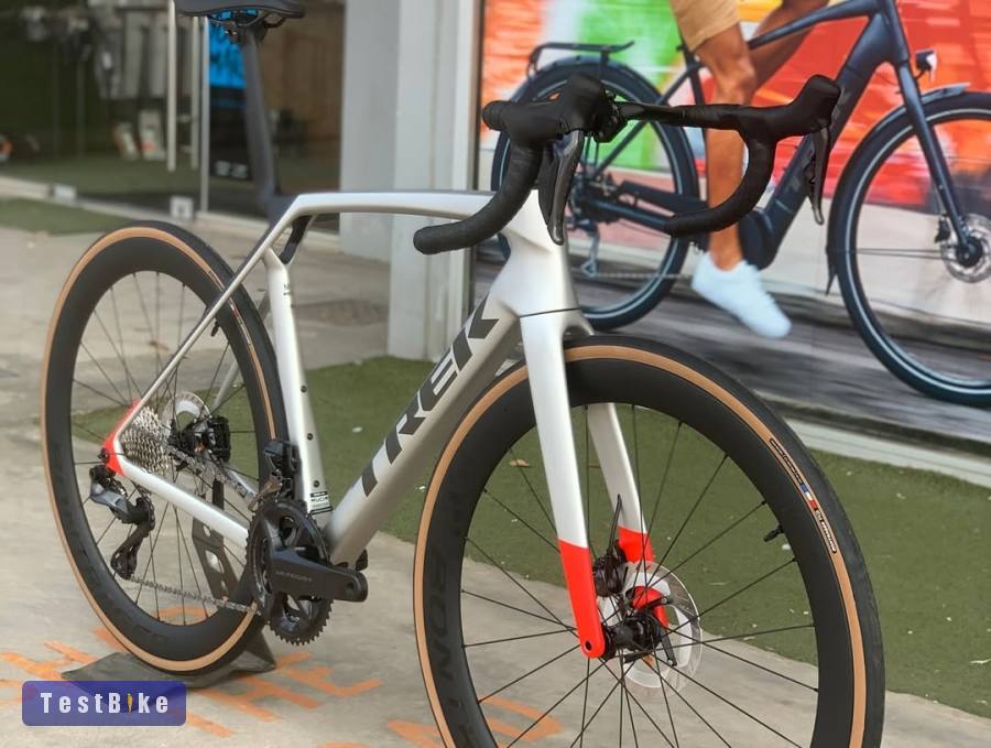 2024 Trek Madone SL 7 Gen 8
