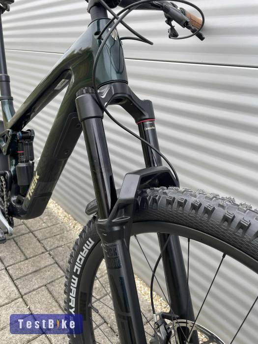 2024 Trek Slash 9.8 Gen 6 Enduro kerékpár