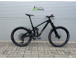 2024 TREK Slash 9.8 Gen 6 Enduro Kerékpár
