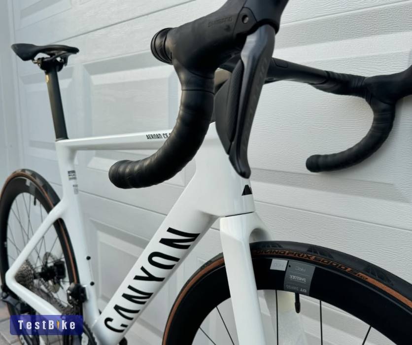 2025 Canyon Aeroad CF SLX 8 Di2