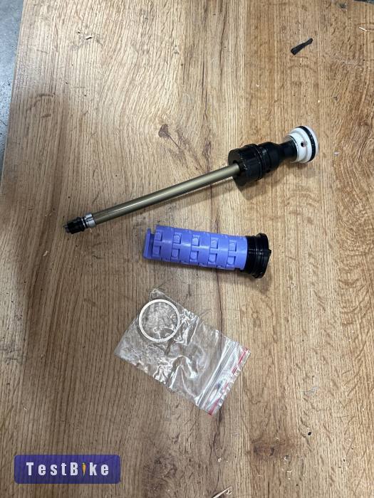 2025 FOX 36 Rhythm / Marzocchi Z1 légrugó | 130mm