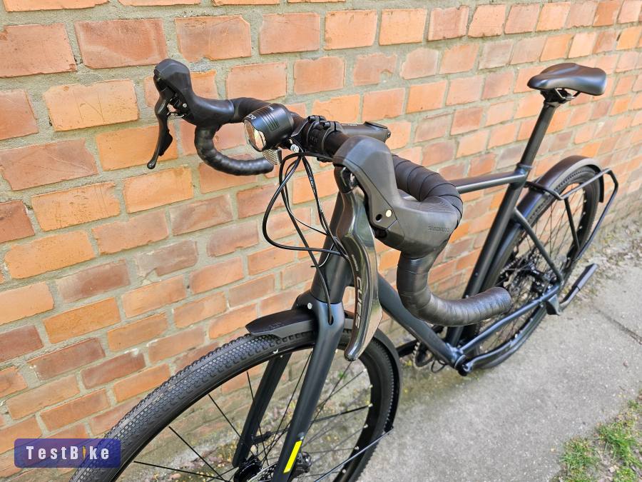 2025-ös Cube Nuroad Pro FE Gravel 1x11 Cues L (57,5-53 cm)