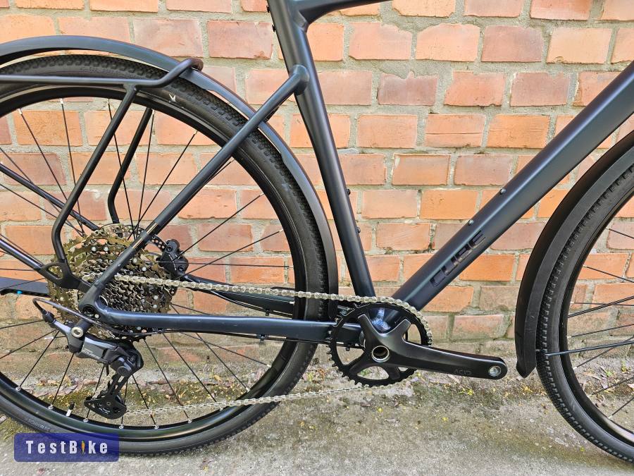 2025-ös Cube Nuroad Pro FE Gravel 1x11 Cues L (57.5-53 cm)