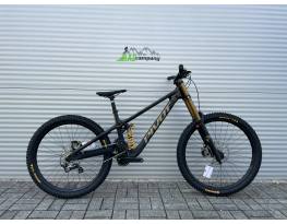 2025 Pivot Phoenix Pro Downhill Kerékpár