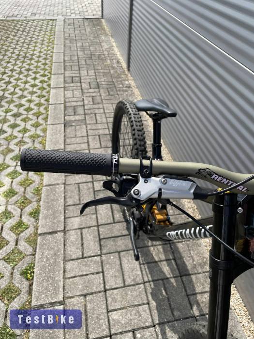 2025 Specialized Demo Race Downhill Kerékpár