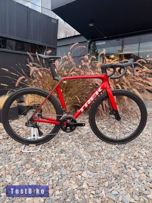 2025 Trek Madone SL 6 Gen 8