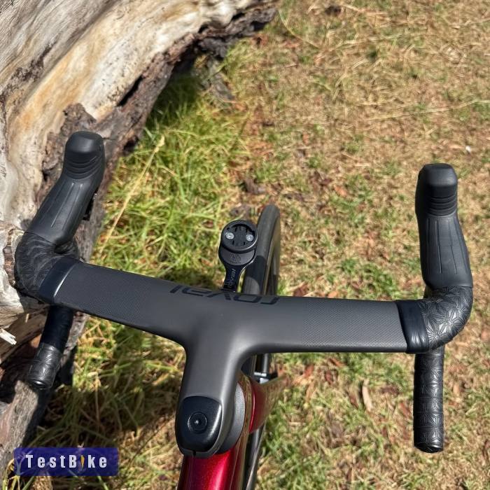 2026 Specialized Tarmac SL8 Pro Force AXS E1