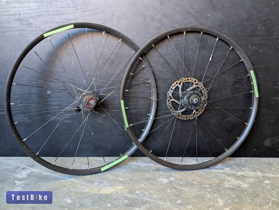 24" tárcsás kerékszett