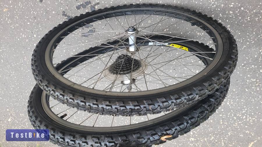 26",20",28" felnifékes alu kerekek.