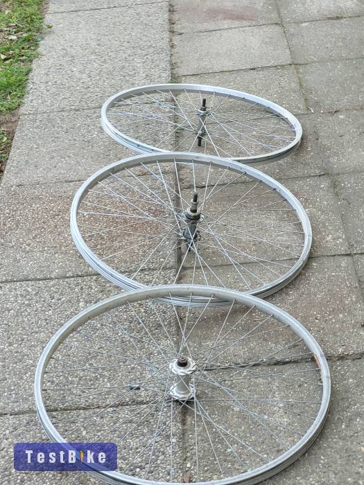 26",20",28" felnifékes alu kerekek.