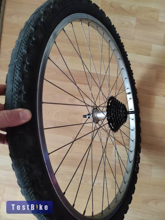 26" hátsó kerék