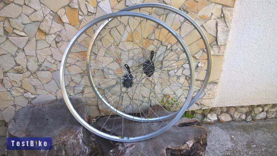 26" kerékszett Deore LX agyak, Mavic felnik