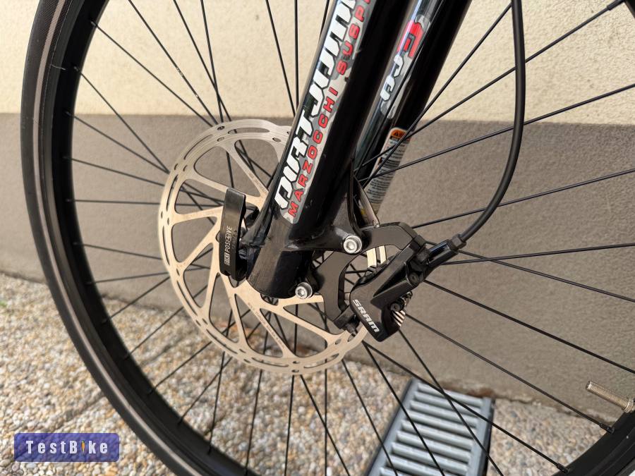 26" Városi/MTB/dirt Mongoose kerékpár