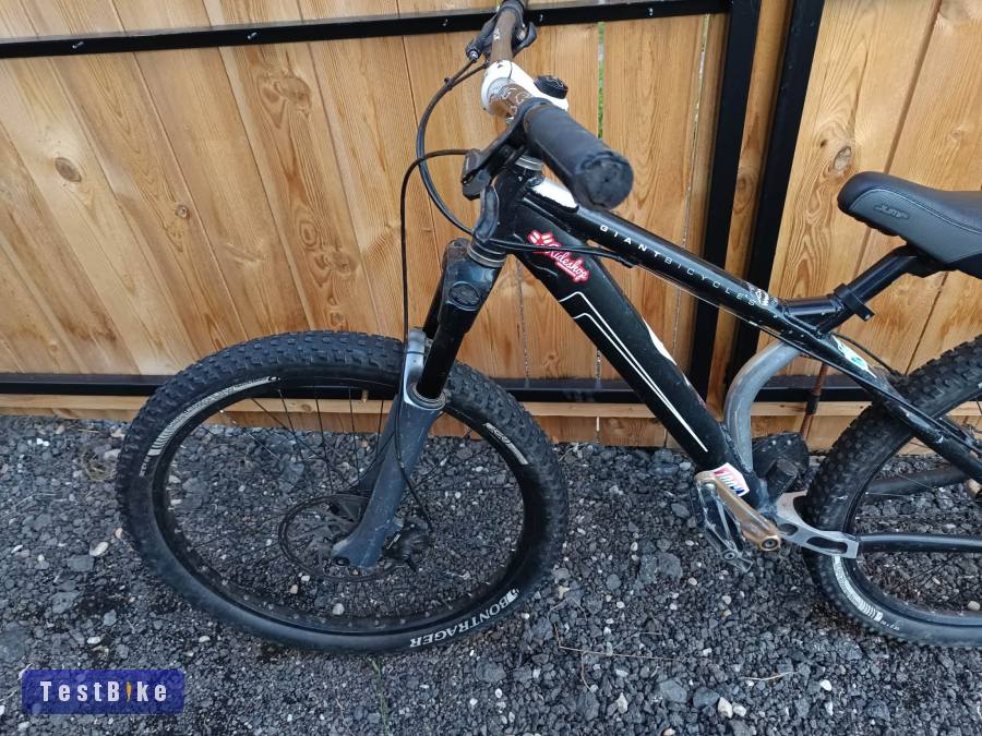 26os m-es vázméretű dirt jumper bicikli
