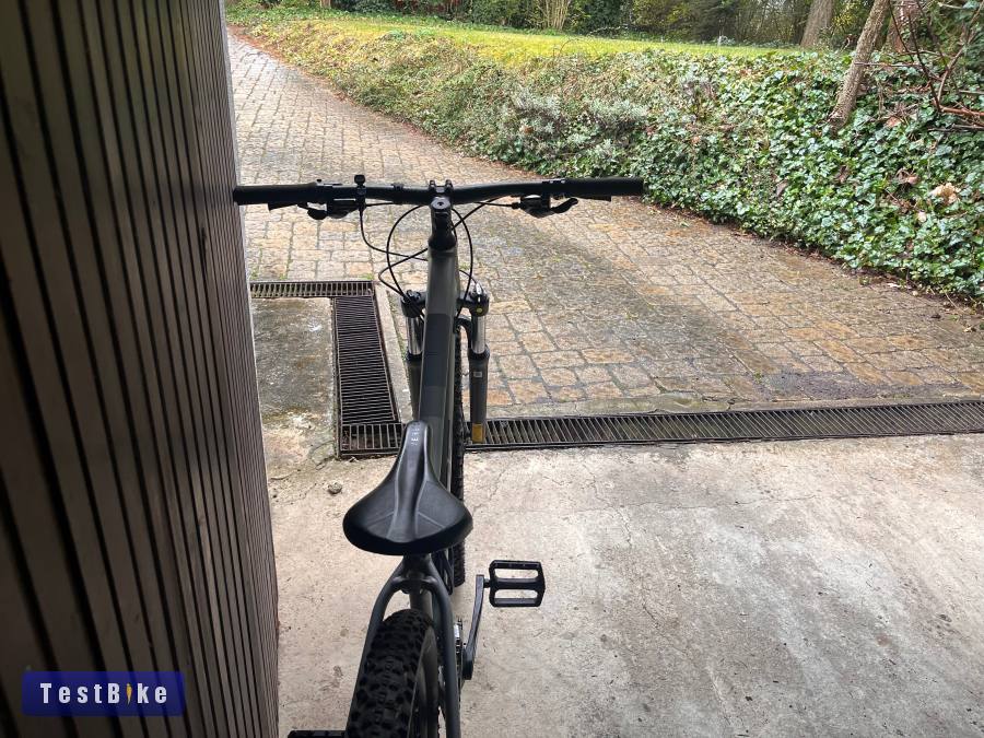 27,5s váz cube access pro