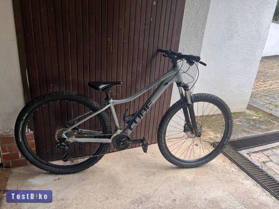 27,5s váz cube access pro