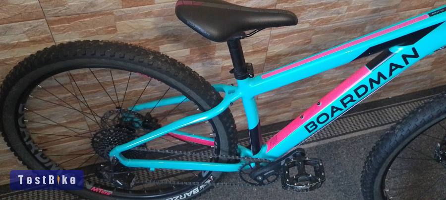 27.5” alacsony vázas hardtail MTB 