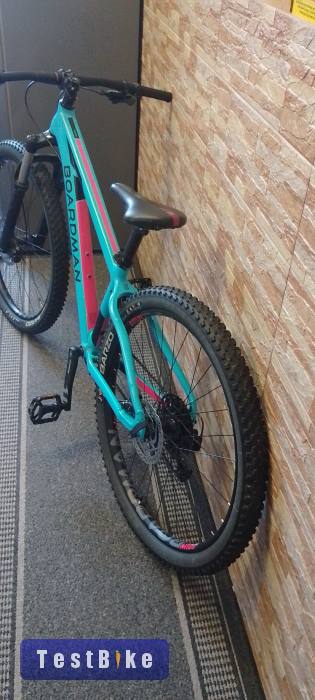 27.5” alacsony vázas hardtail MTB 