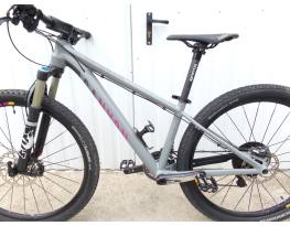 27.5 Canyon Grand Canyon SLX tárcsafék_3x10 SLX_Fox teló Szé