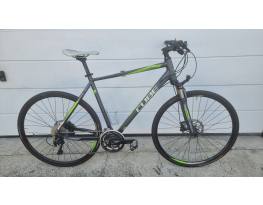 28"  Cube Cross trekking