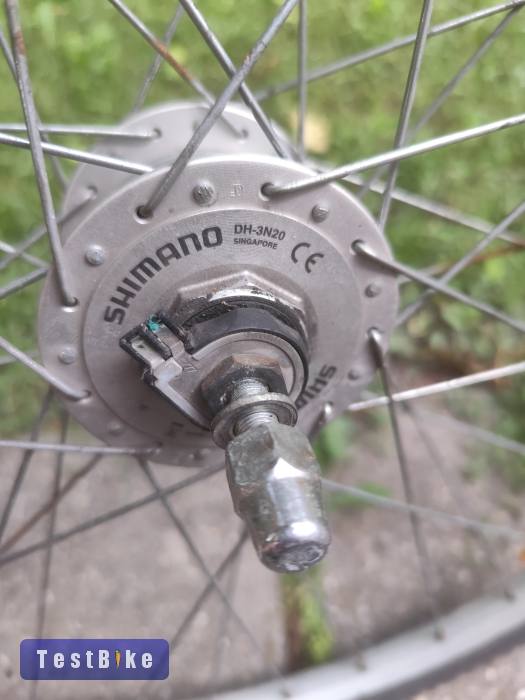 28 Shimano agydinamós kerék