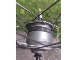 28 Shimano agydinamós kerék