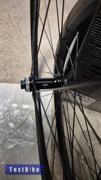 29" Bontrager Kovee TLR Új kerék szett