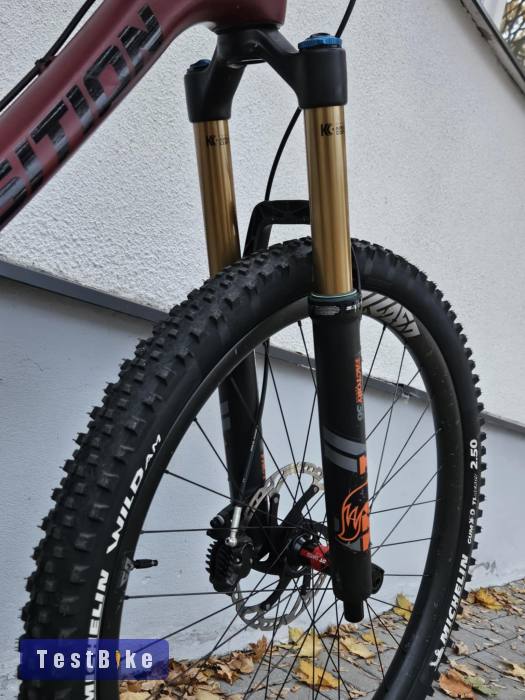 29" Carbon Enduro 'L' méretben