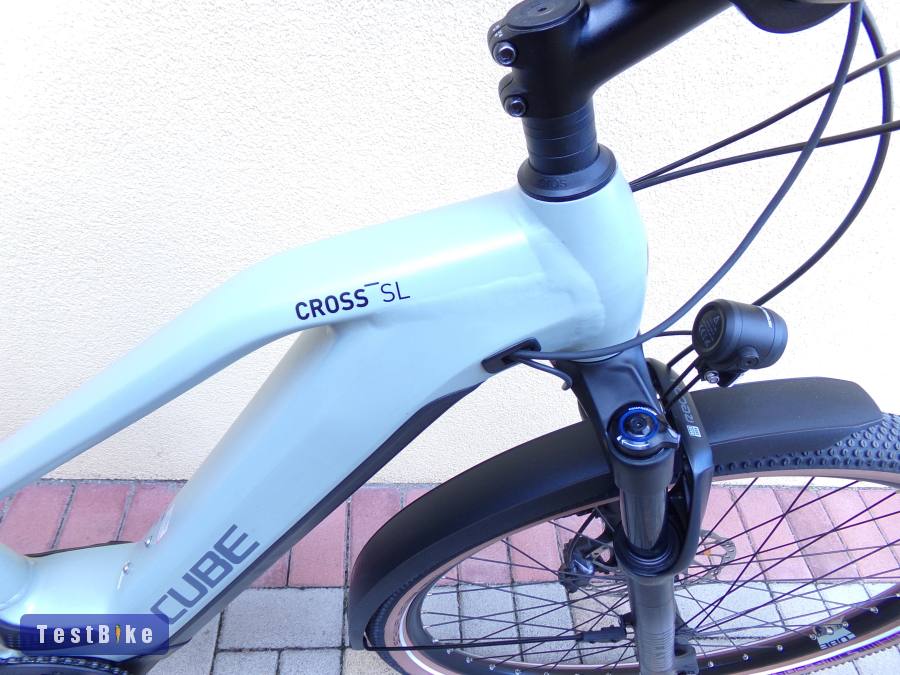 29" Cube Cross Hybrid SL prémium ebike Bosch Gen4. Szép újsz