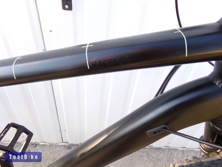 29" Cube Race ON tárcsafék 2x12, Rockshox Air telós férfi MT