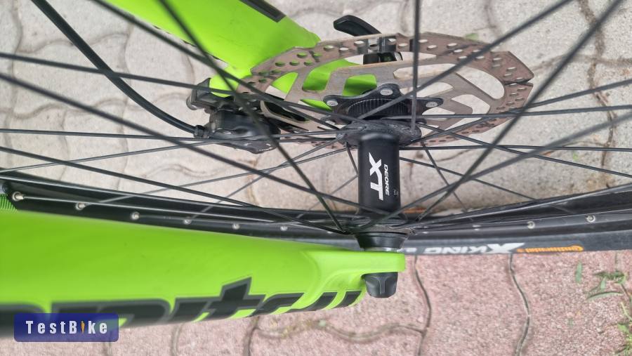 29" Cube Stereo Race fully Manitou Air XT