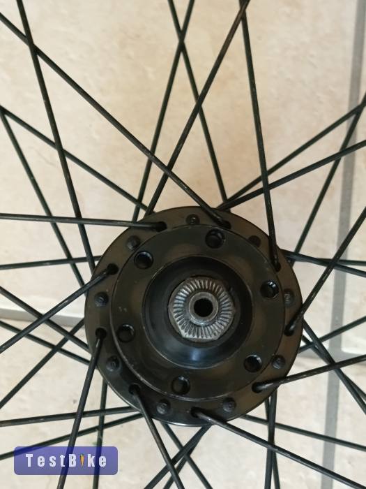 29 ER 622x28 hátsó kerék, MTB vagy Trekking kerékpárokba. 