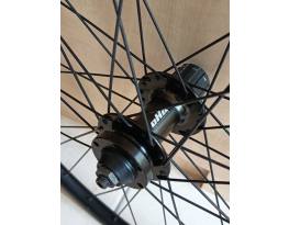 29 ER 622x28 hátsó kerék, MTB vagy Trekking kerékpárokba. 