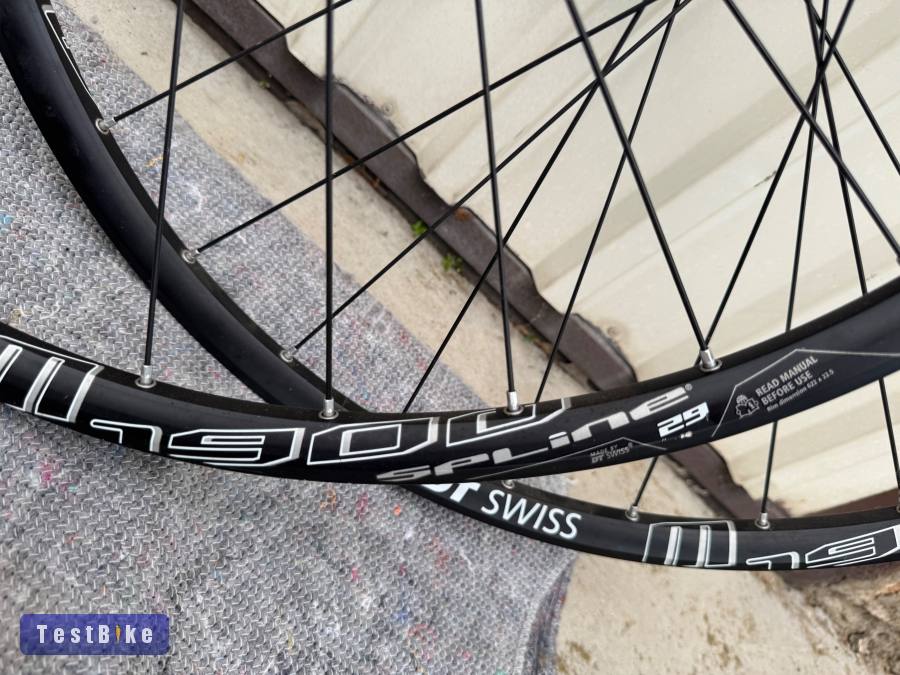 29-es DT M 1900 Spline 622-22,5 kerékszett