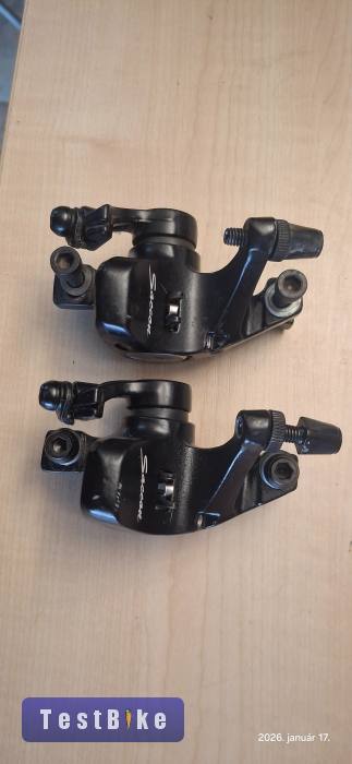 29 es tárcsafékes kerék szett országúti gumival