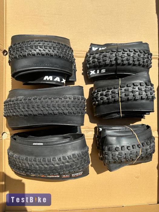 29" Maxxis gumik
